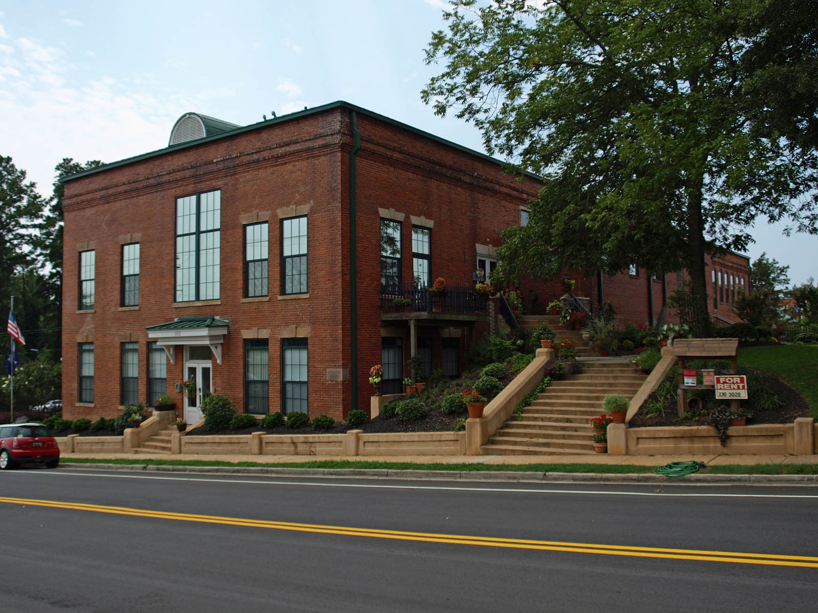 Outdoor Lighting Install Easley SC | Veteran-Owned with Outdoor Lighting Experts